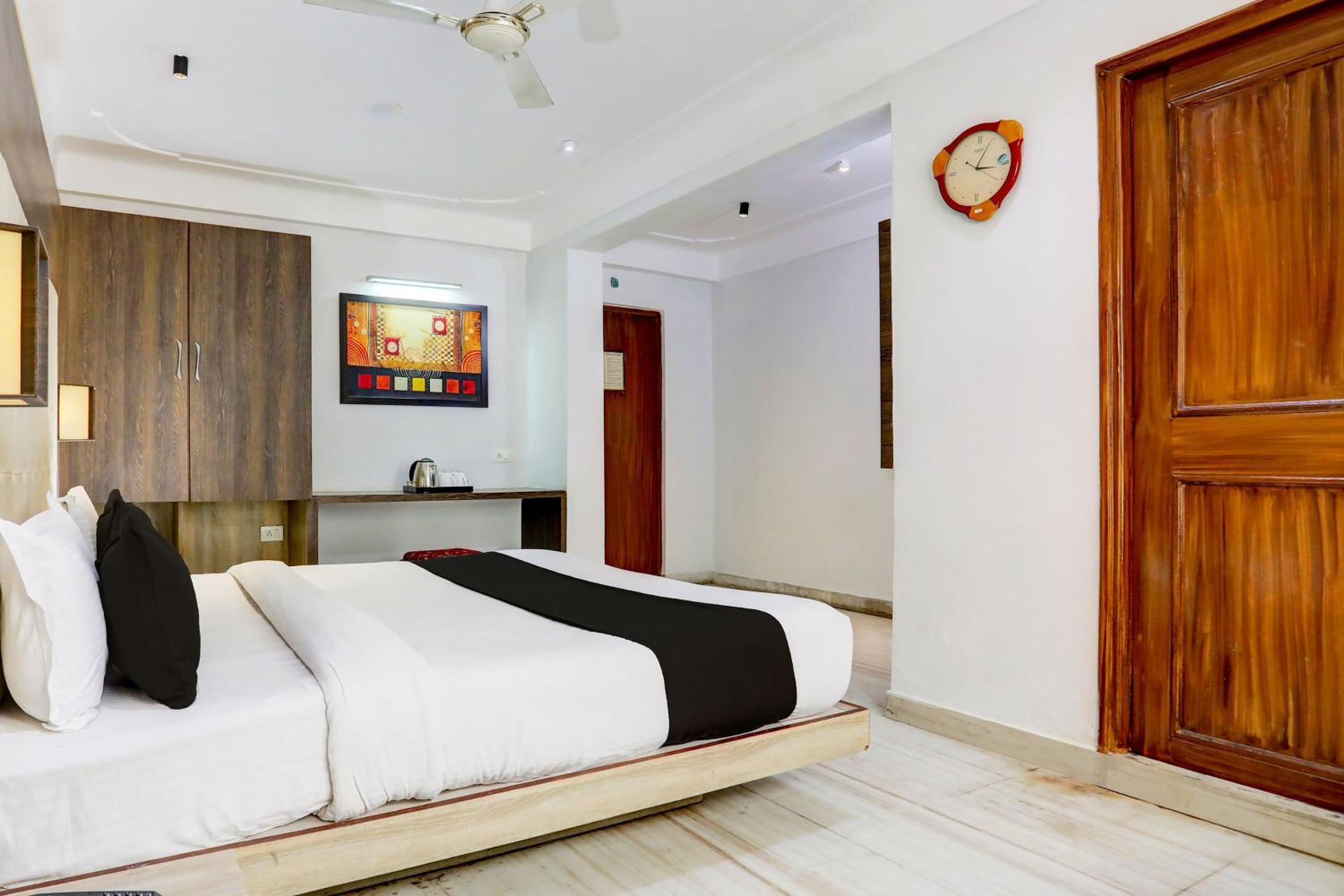 Super Collection O Lake Palace Road Udajpur Zewnętrze zdjęcie