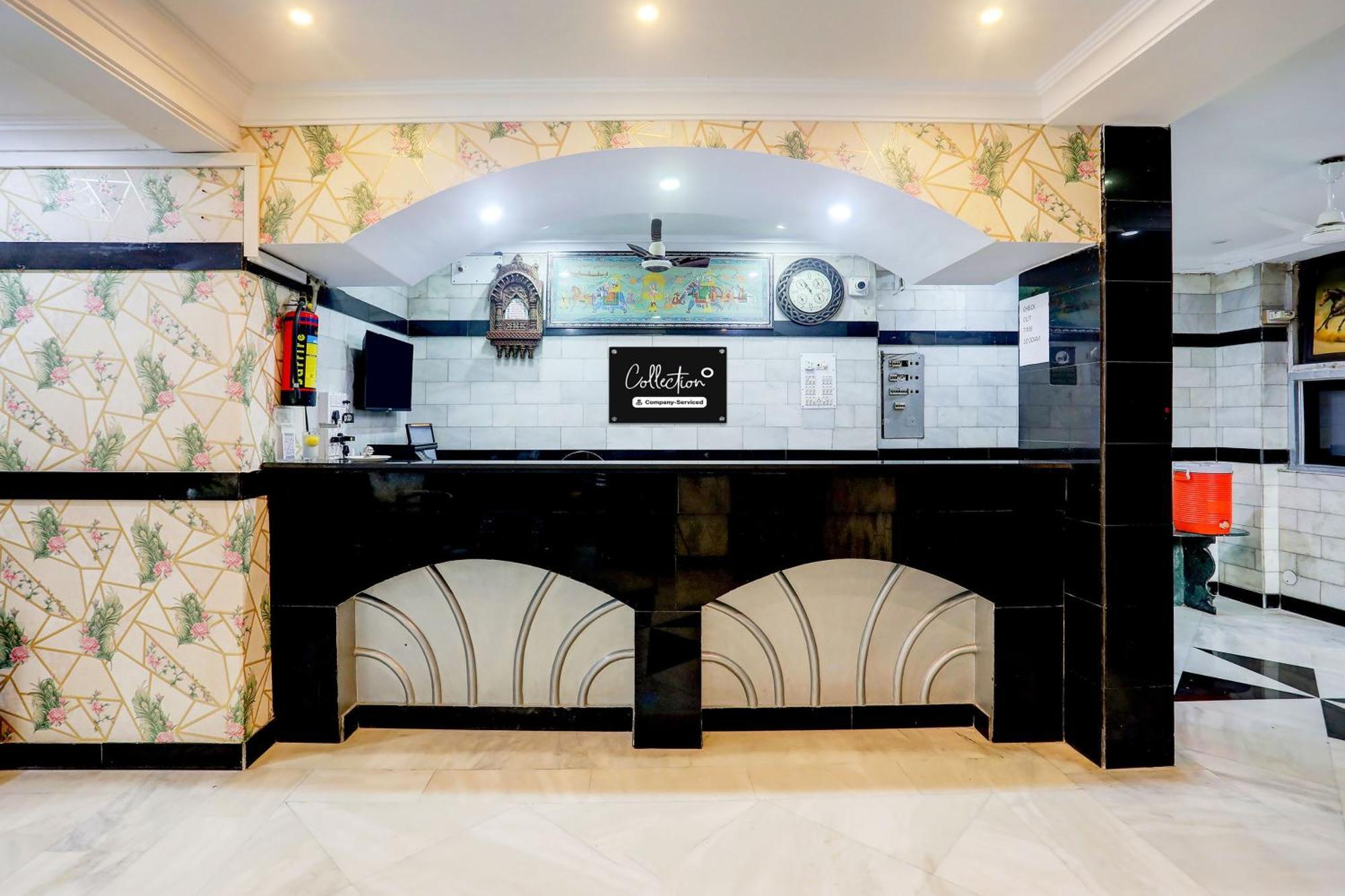 Super Collection O Lake Palace Road Udajpur Zewnętrze zdjęcie