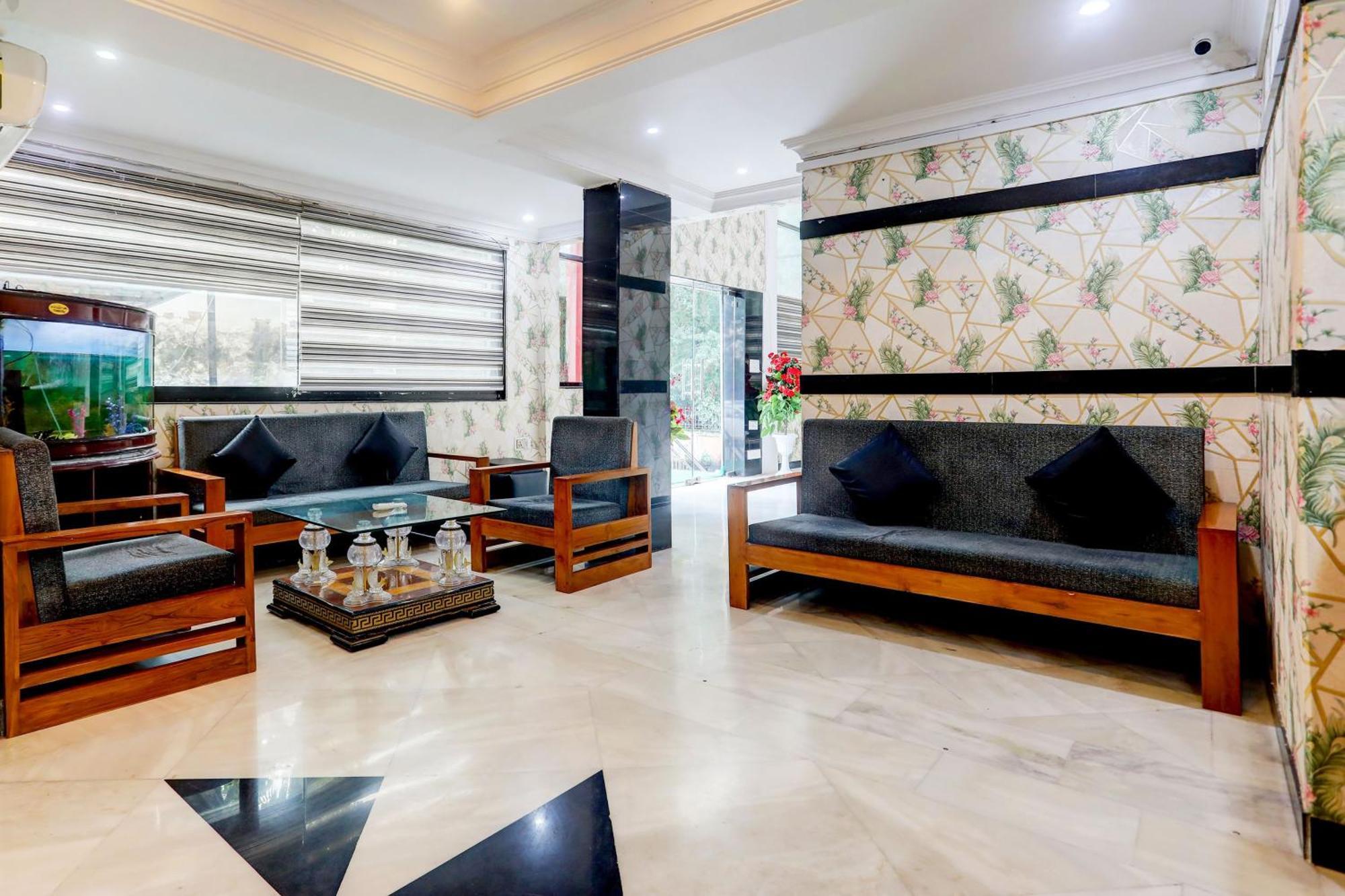 Super Collection O Lake Palace Road Udajpur Zewnętrze zdjęcie