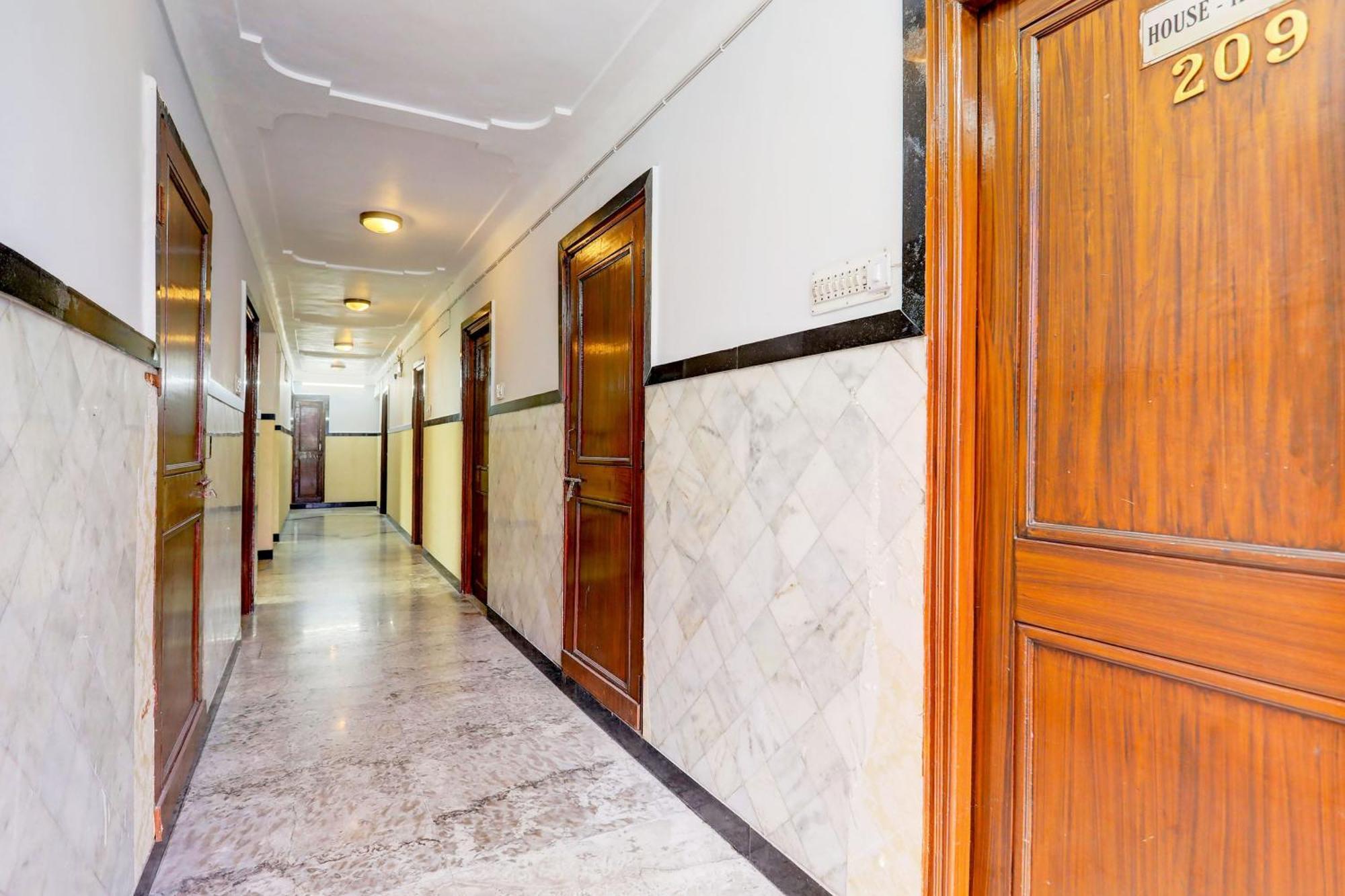 Super Collection O Lake Palace Road Udajpur Zewnętrze zdjęcie